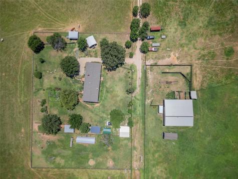 198 Private Road 1648 Road Chico TX 76431