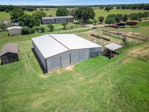198 Private Road 1648 Road Chico TX 76431