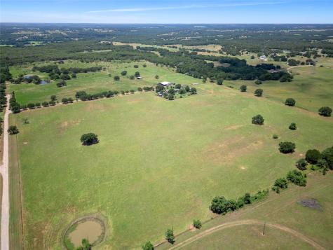 198 Private Road 1648 Road Chico TX 76431