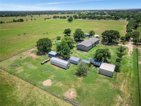 198 Private Road 1648 Road Chico TX 76431