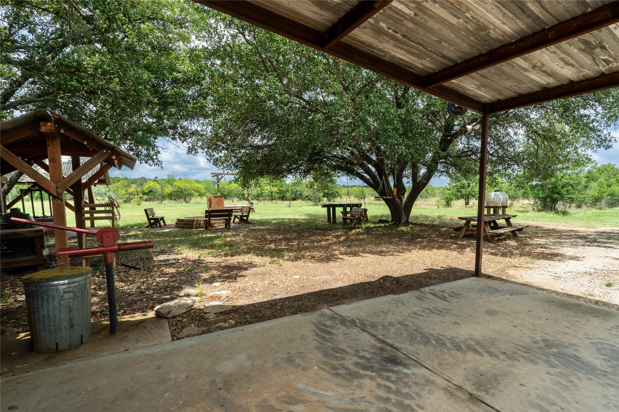 400 County Road 186 De Leon TX 76444