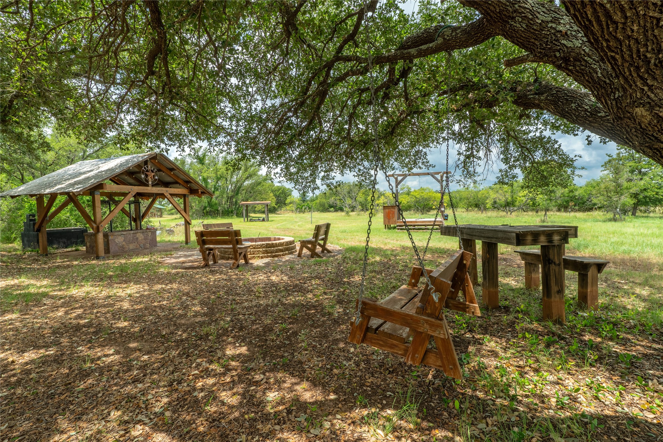 400 County Road 186 De Leon TX 76444