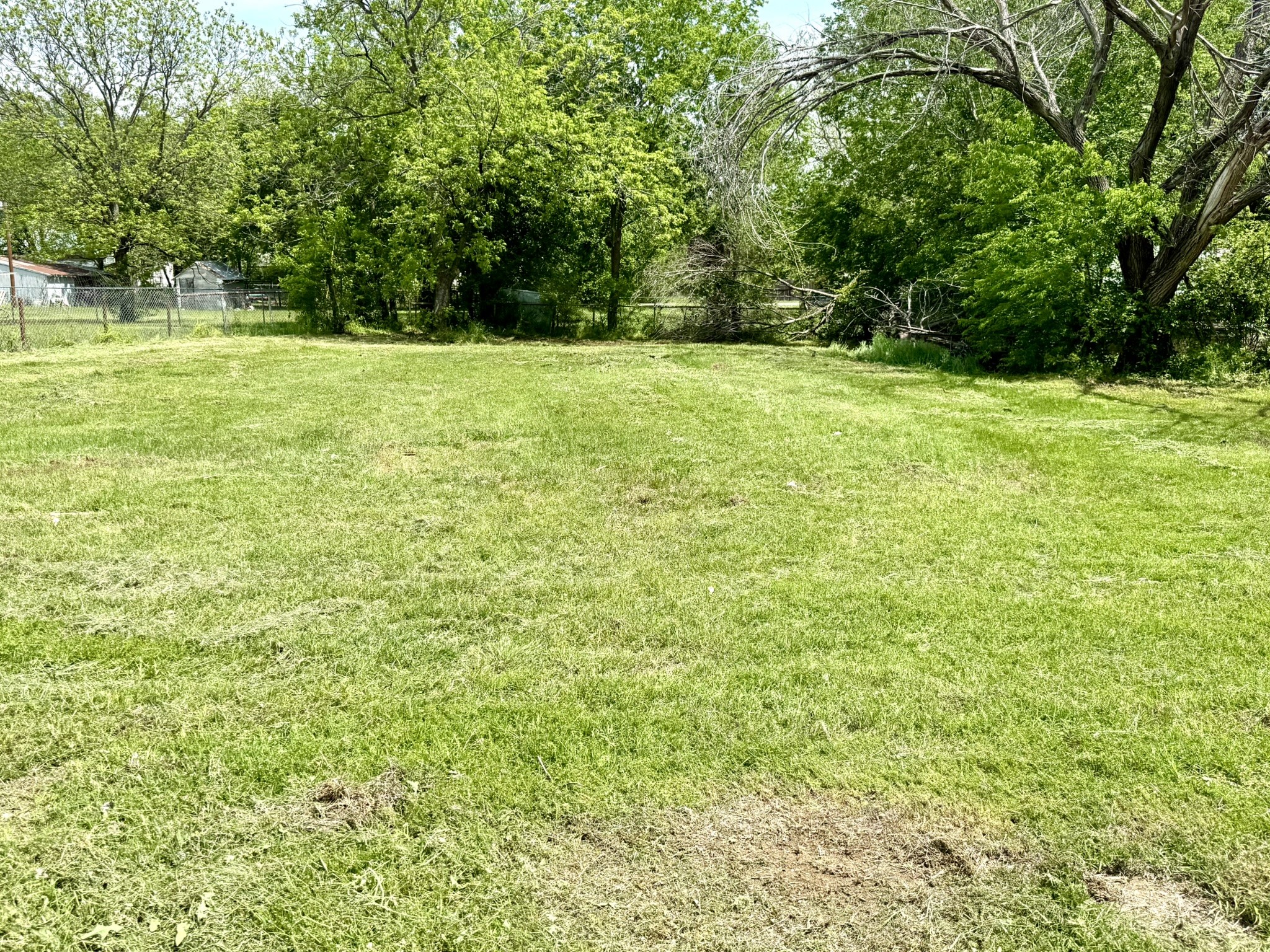 205 W Houston Street Bowie TX 76230