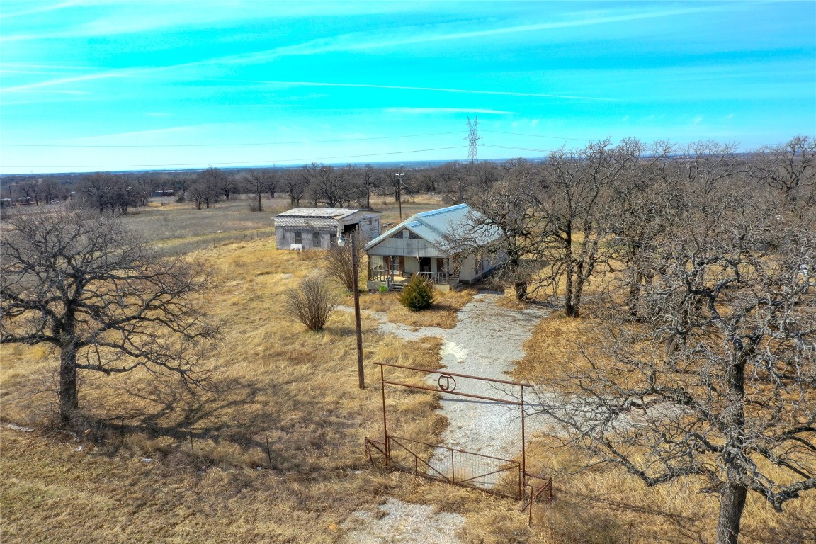 4323 N Us Highway 287 Alvord TX 76225