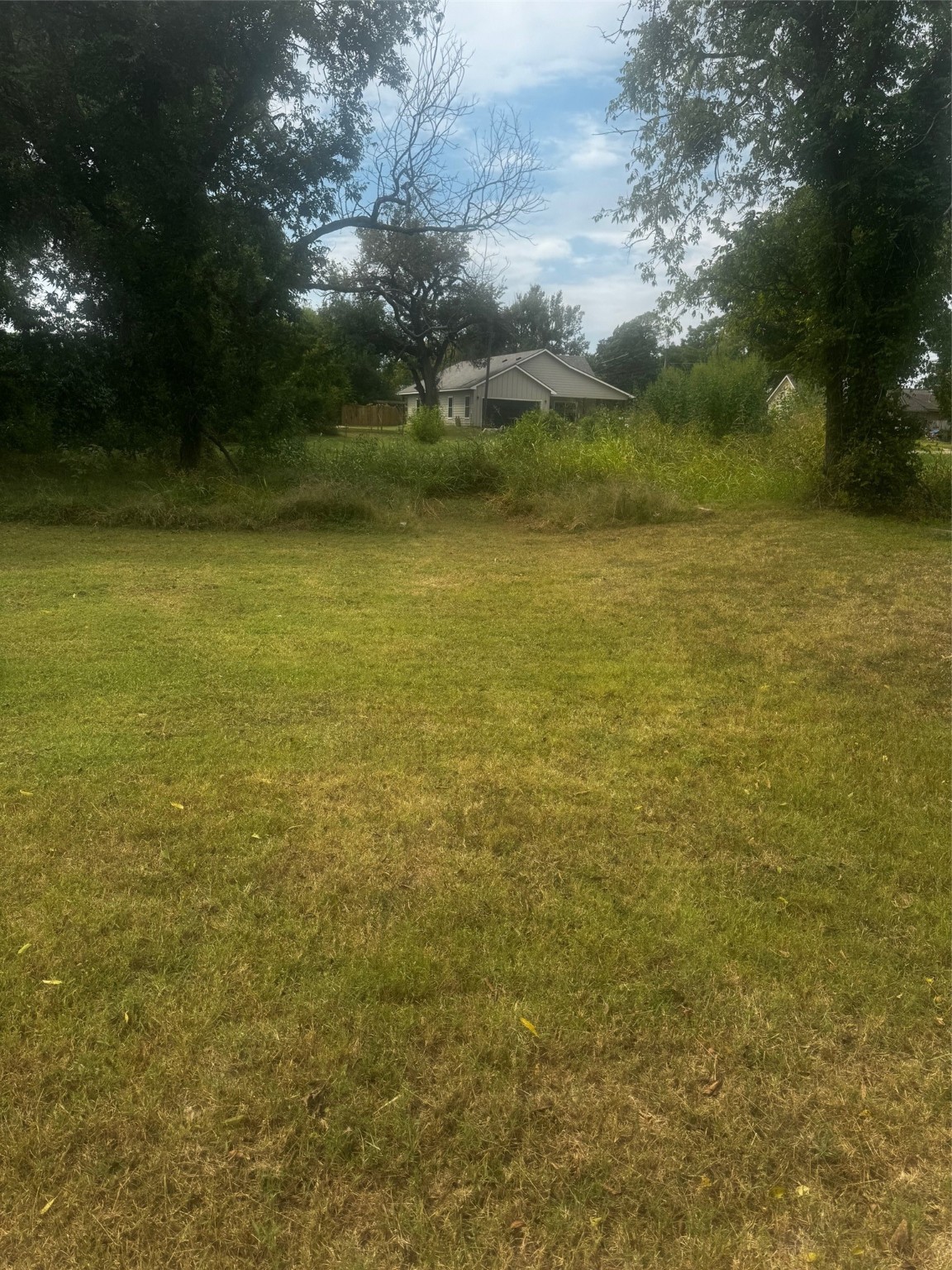 105 S Brazos Avenue Cleburne TX 76031