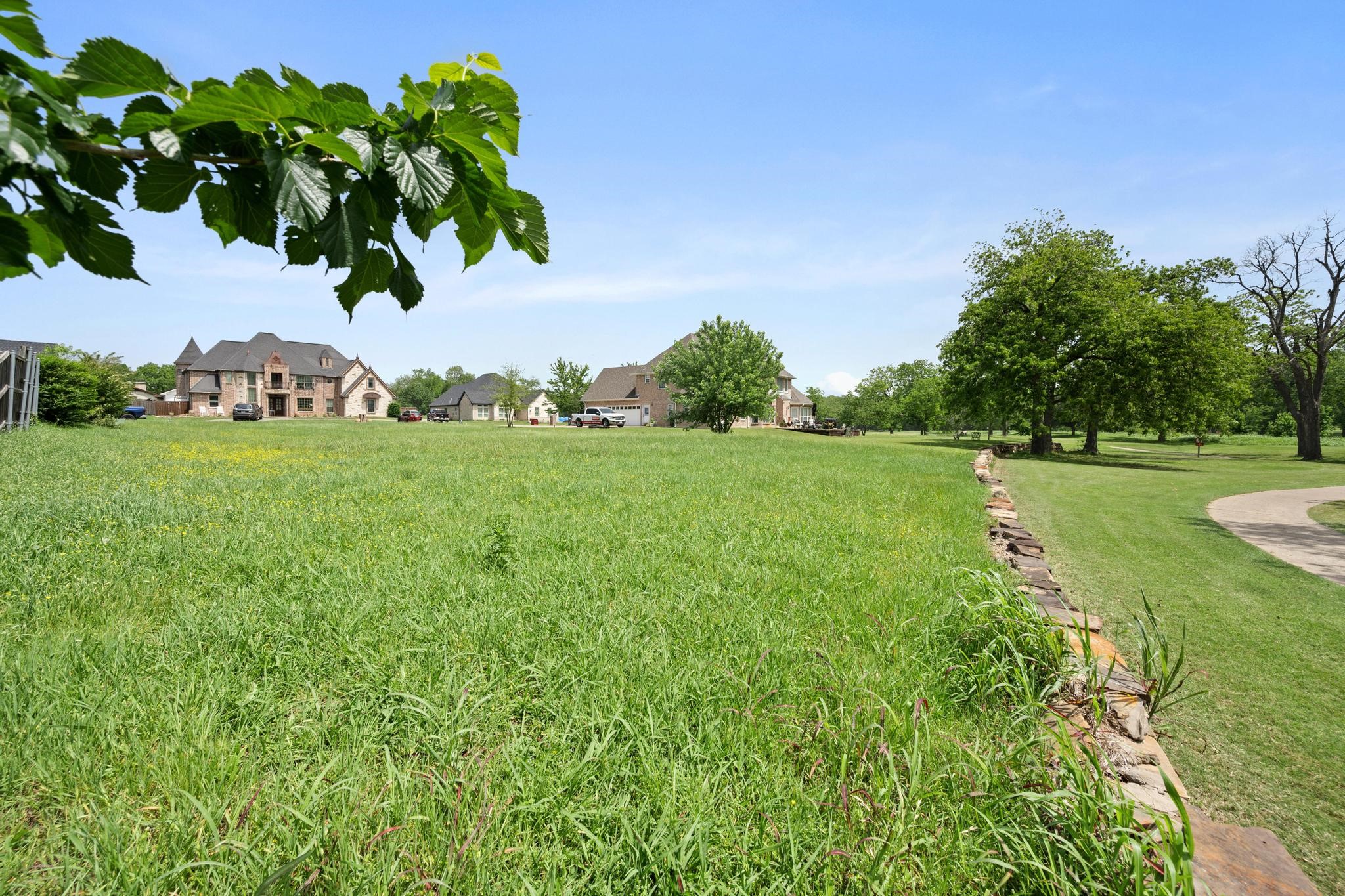 1204 Pioneer Trail Bonham TX 75418