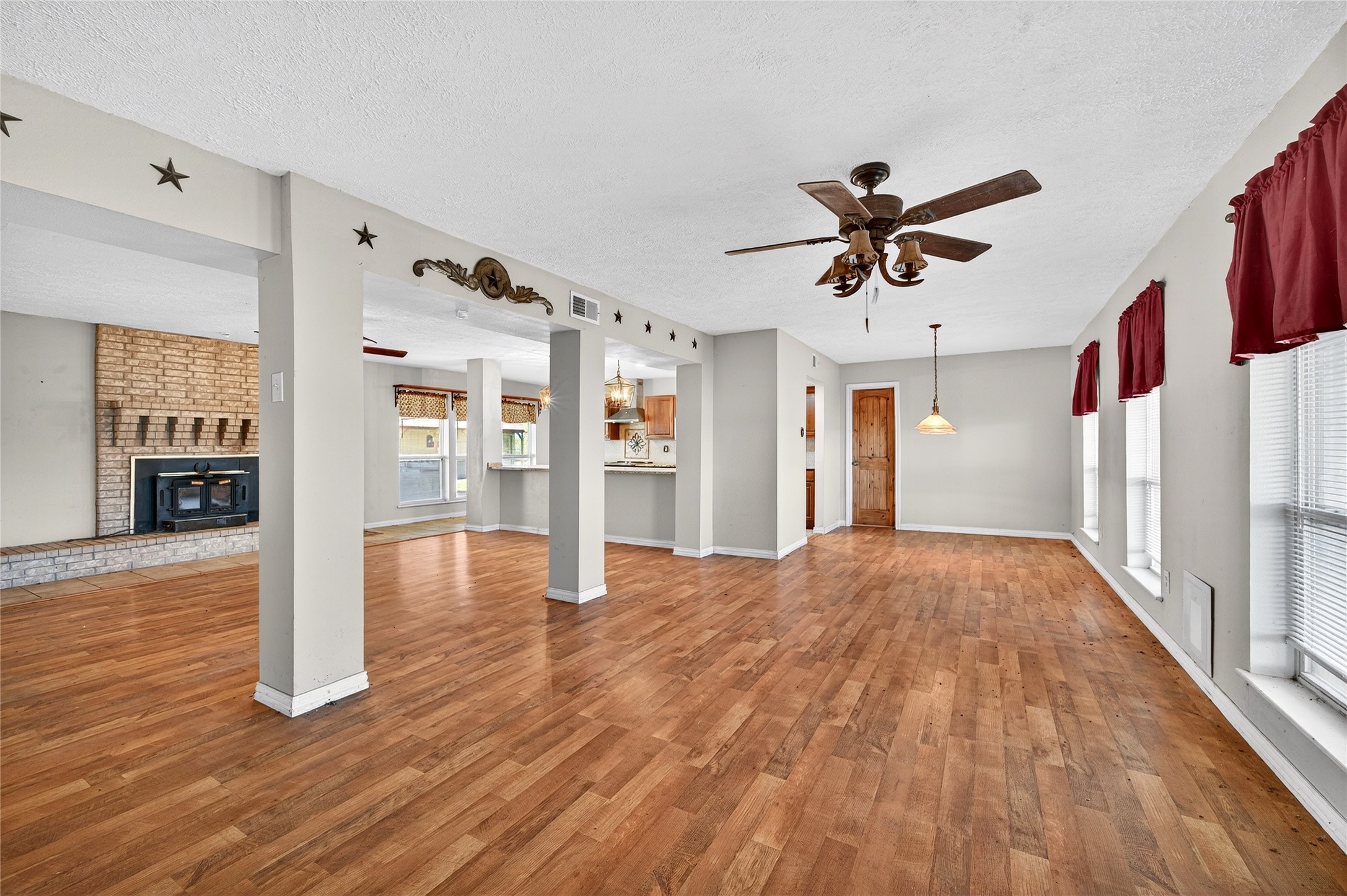200 Farm Road 412 Clarksville TX 75426