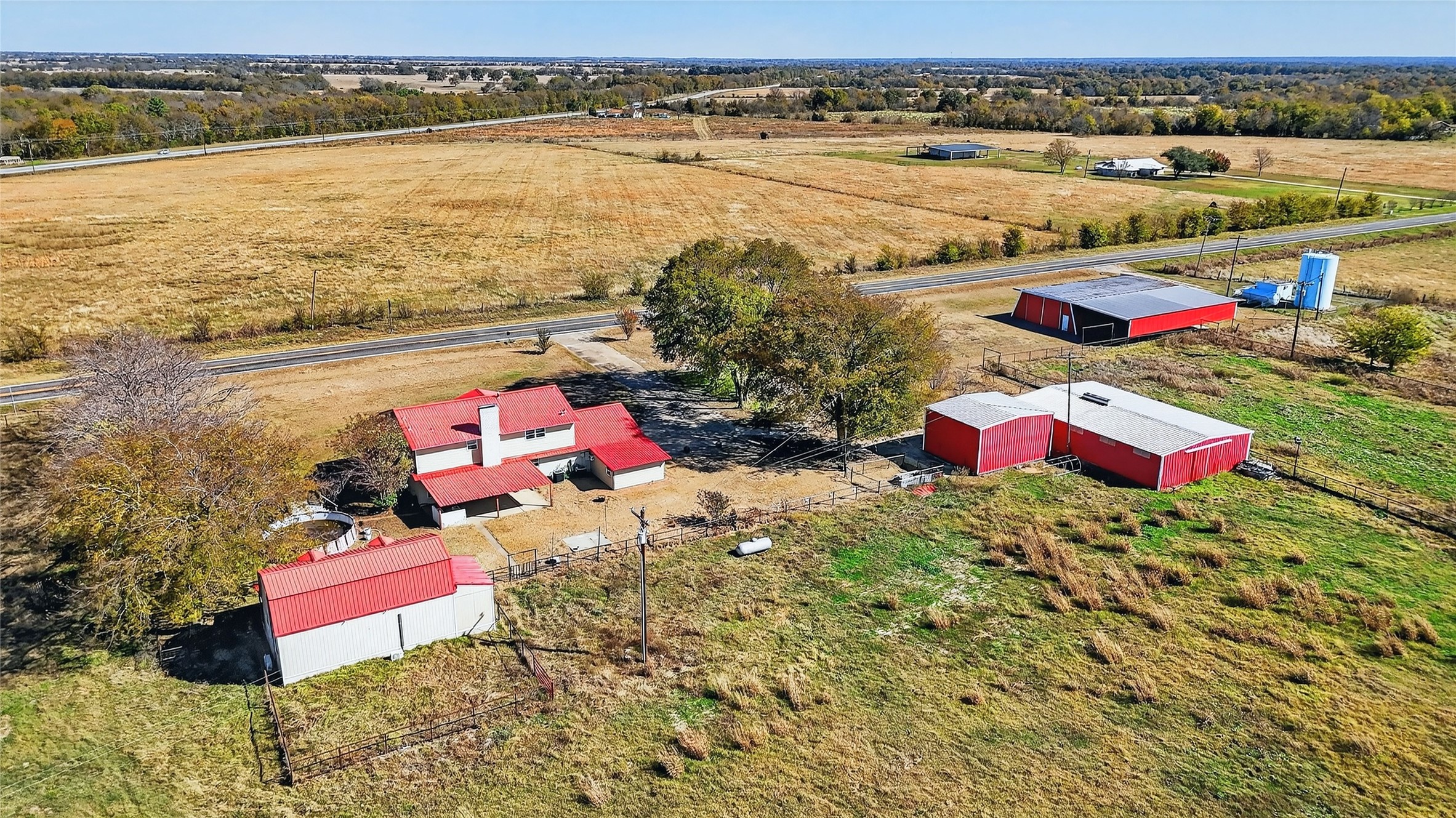200 Farm Road 412 Clarksville TX 75426