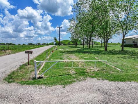 5293 County Road 2515 Royse City TX 75189