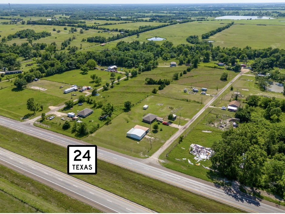 000 Tbd Cr 23070 Paris TX 75462