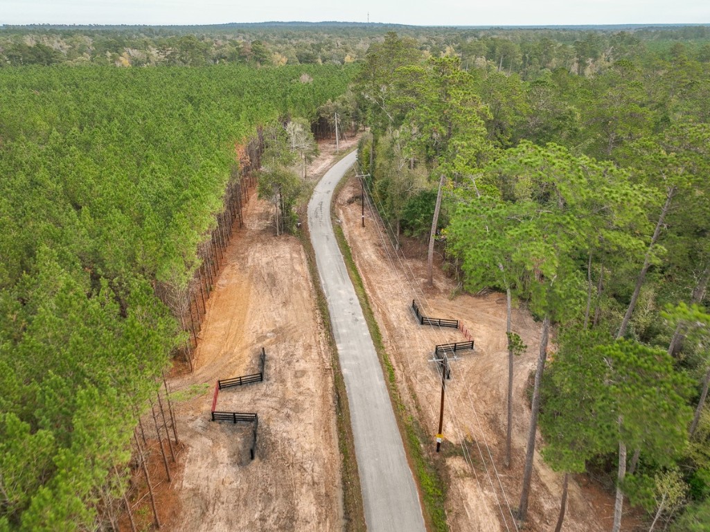 013 Cr 2307 Cleveland TX 77327