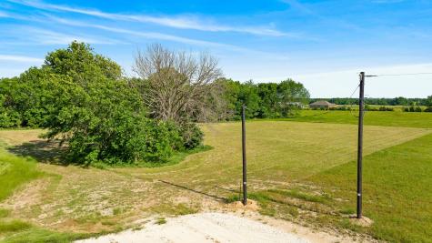 434 Private Road 33085 Sumner TX 75486
