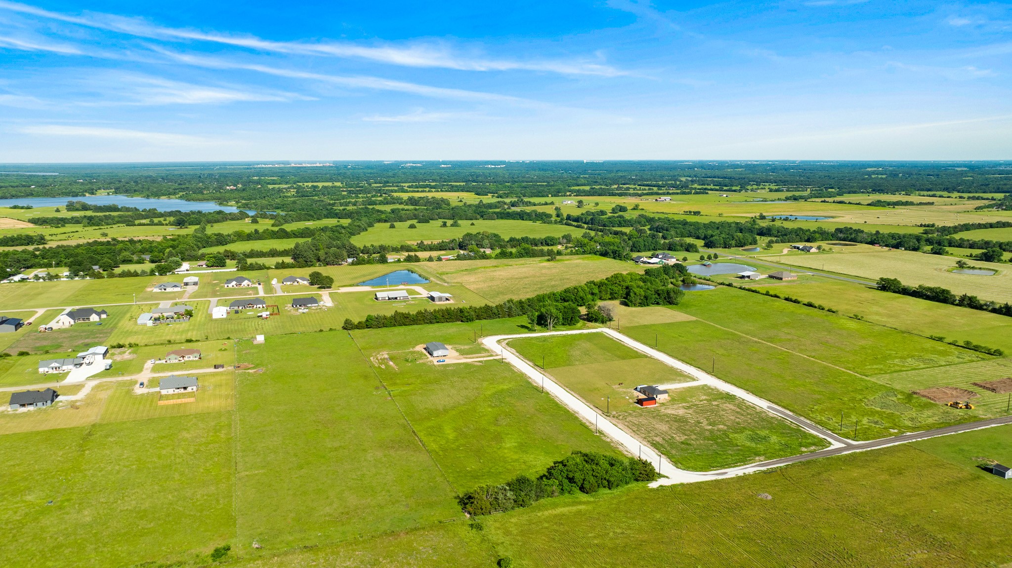 434 Private Road 33085 Sumner TX 75486