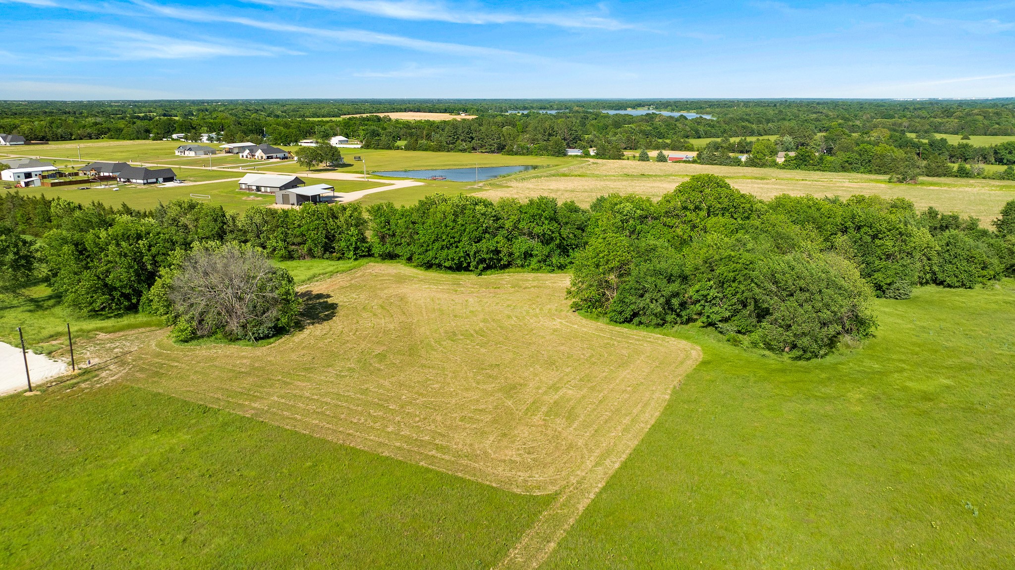 434 Private Road 33085 Sumner TX 75486