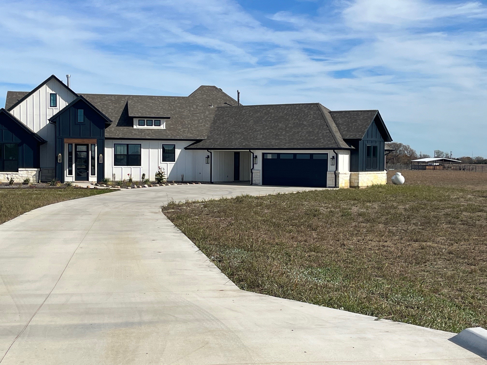 276 Chambers Creek Trail Alvarado TX 76009