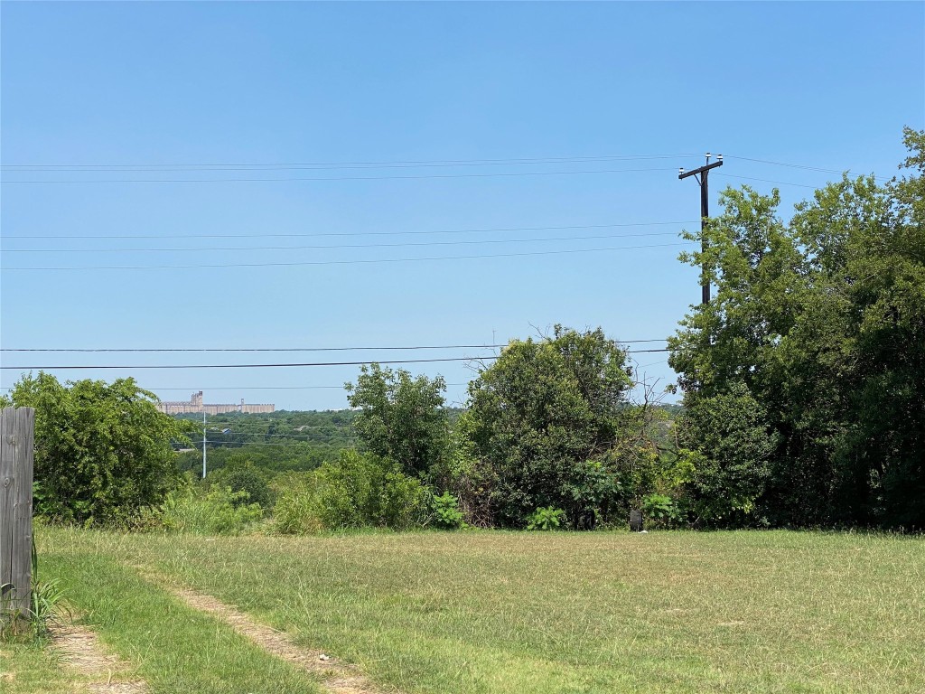 2812 Canberra Court Fort Worth TX 76105