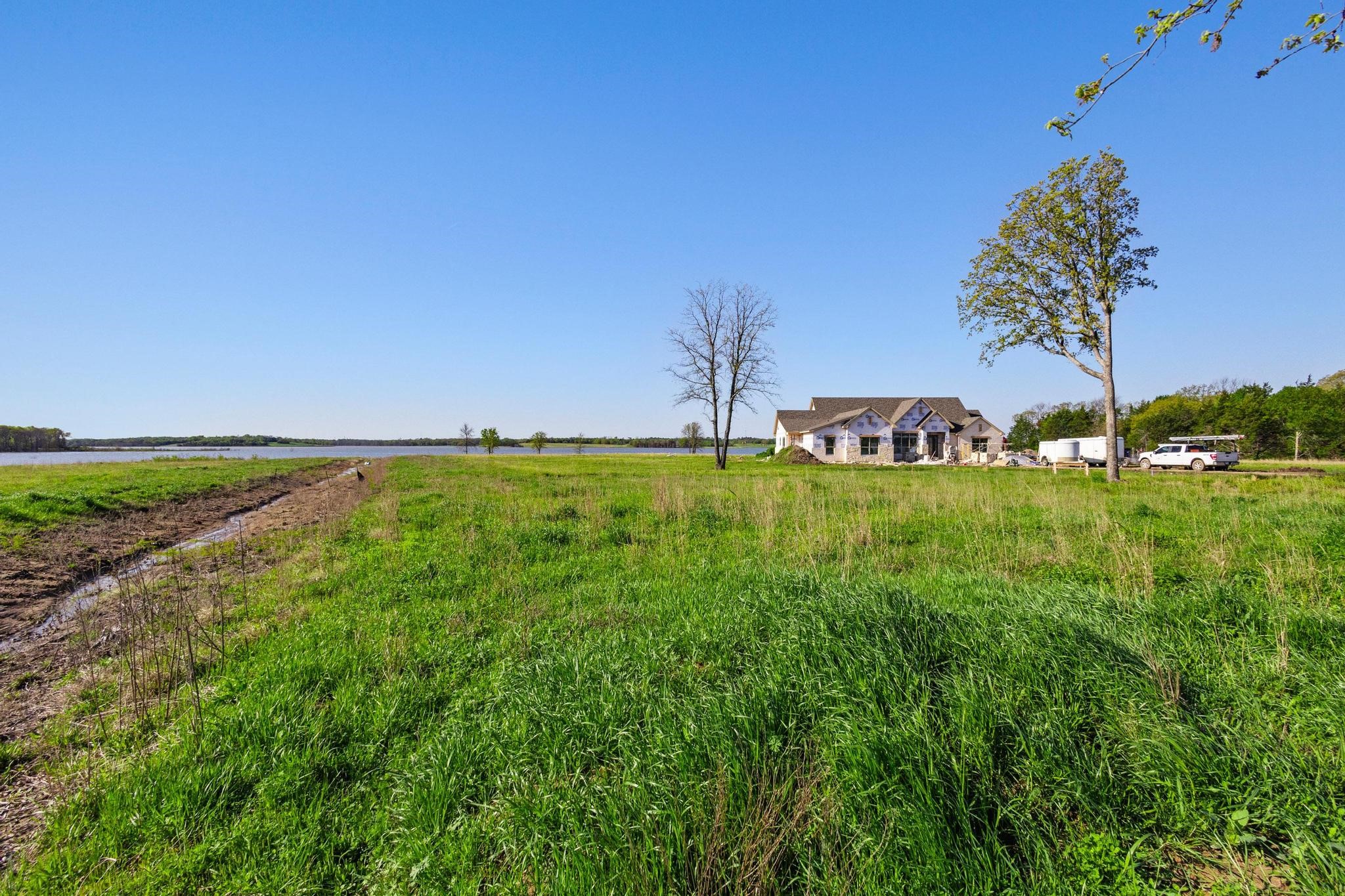 381 Lakewood Lane Honey Grove TX 75446
