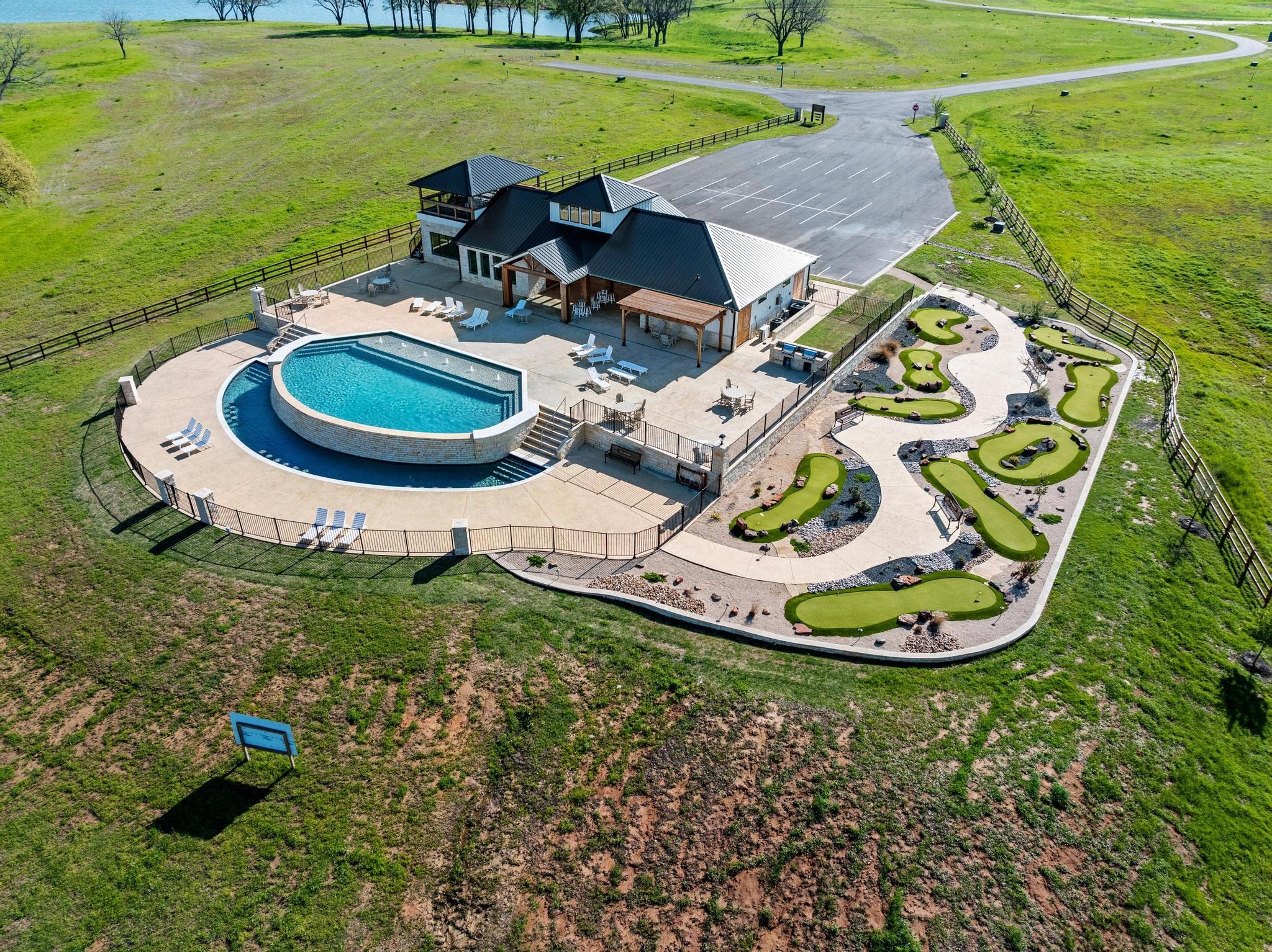 381 Lakewood Lane Honey Grove TX 75446