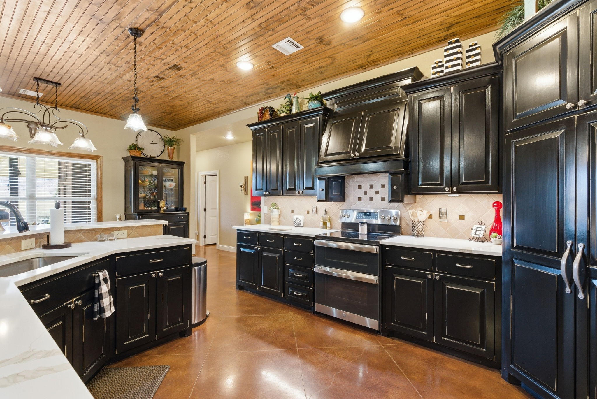 416 N Highway 590 Comanche TX 76442
