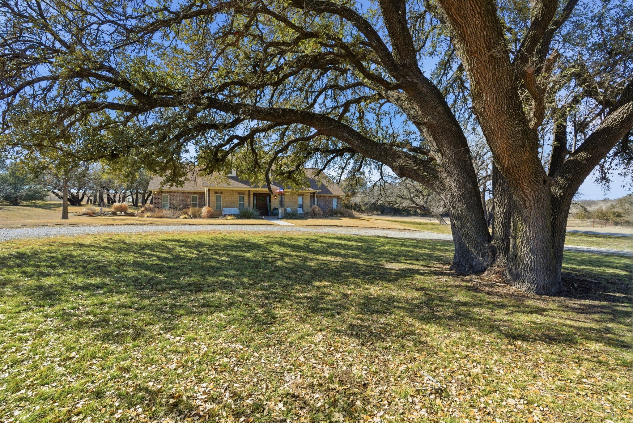 416 N Highway 590 Comanche TX 76442