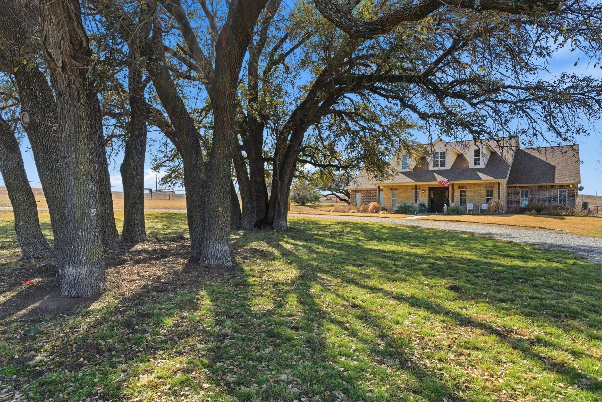 416 N Highway 590 Comanche TX 76442