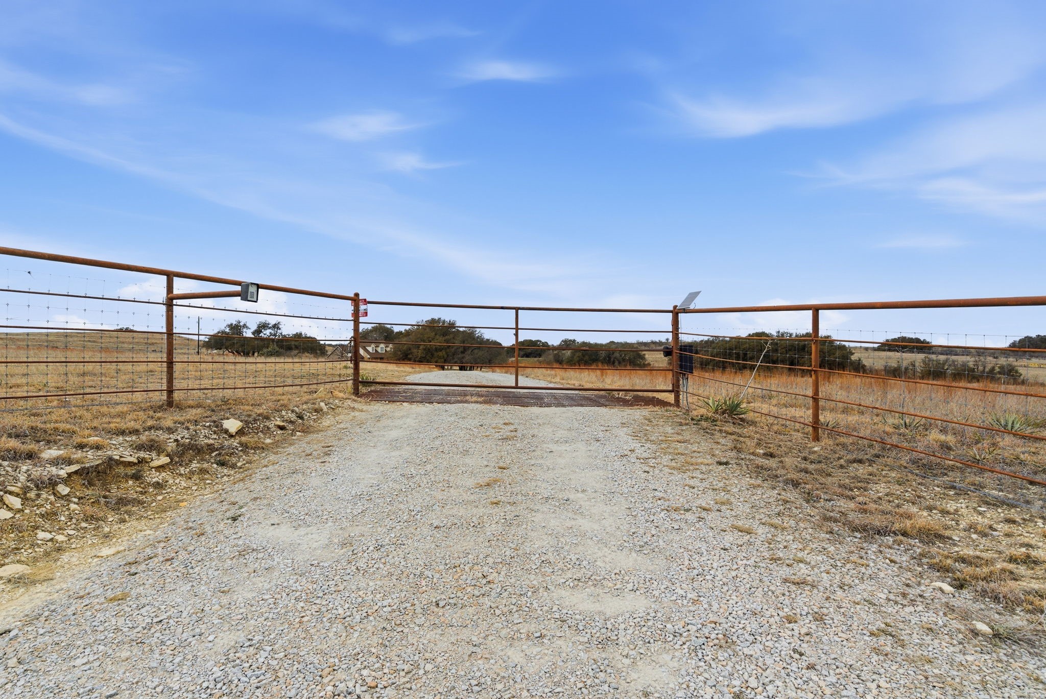 416 N Highway 590 Comanche TX 76442