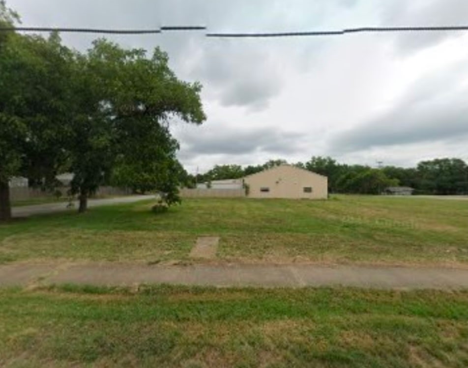 501 E Mulberry Street Kaufman TX 75142