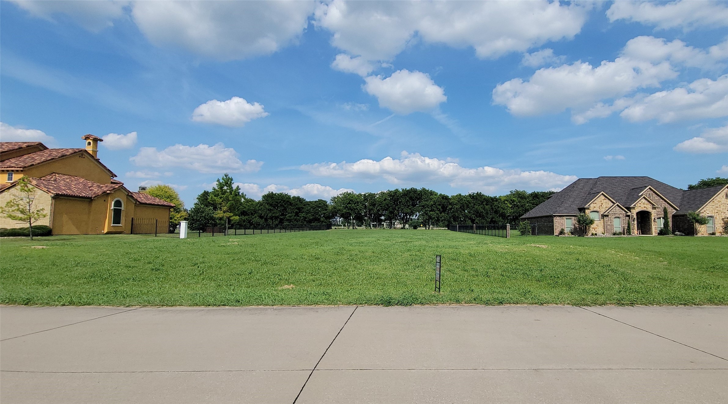 1706 Right Field Court Cedar Hill TX 75104