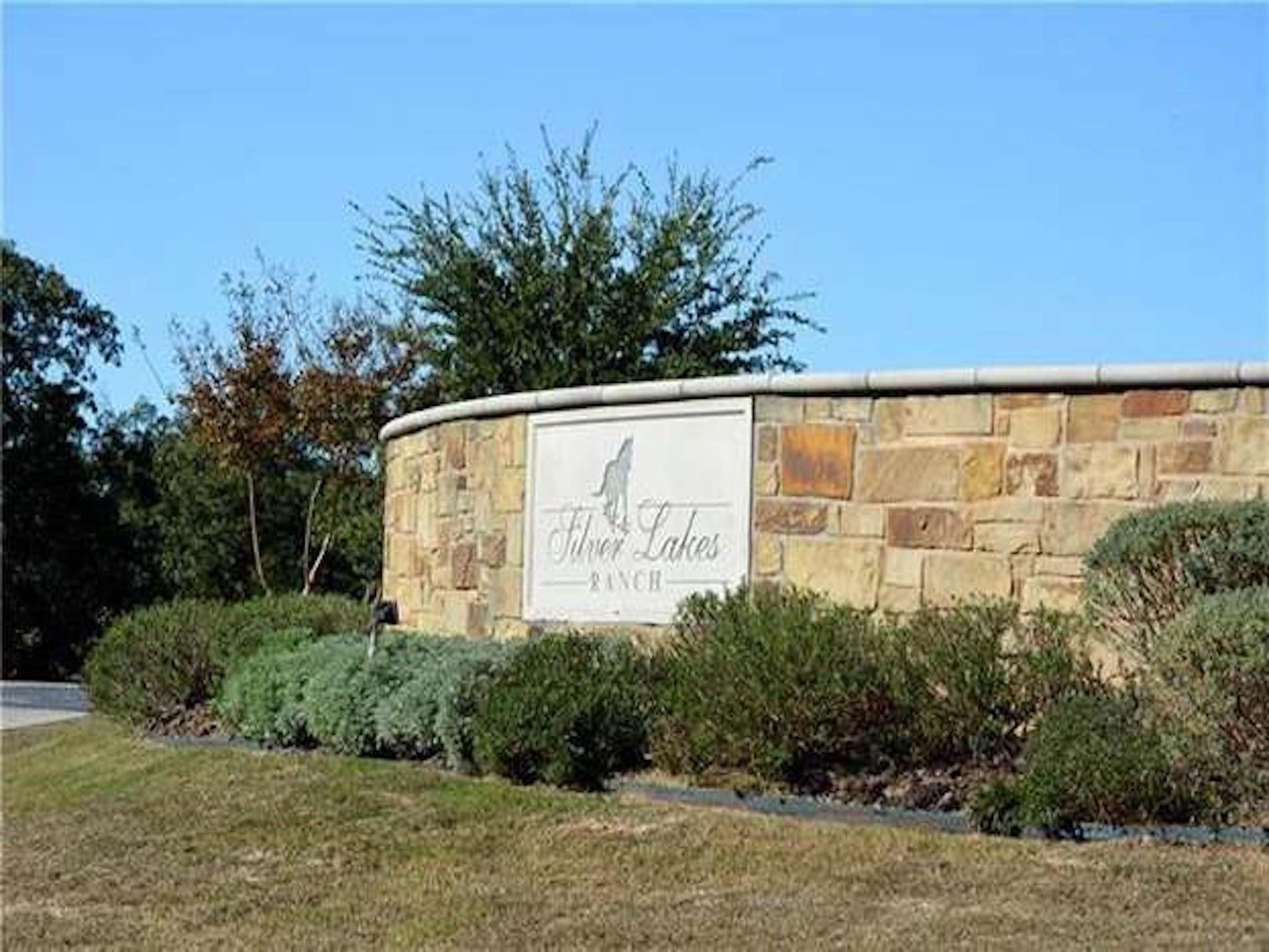 246 Silver Lakes Drive Sunset TX 76270
