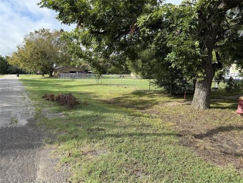0000 SE 4th Street Kerens TX 75144