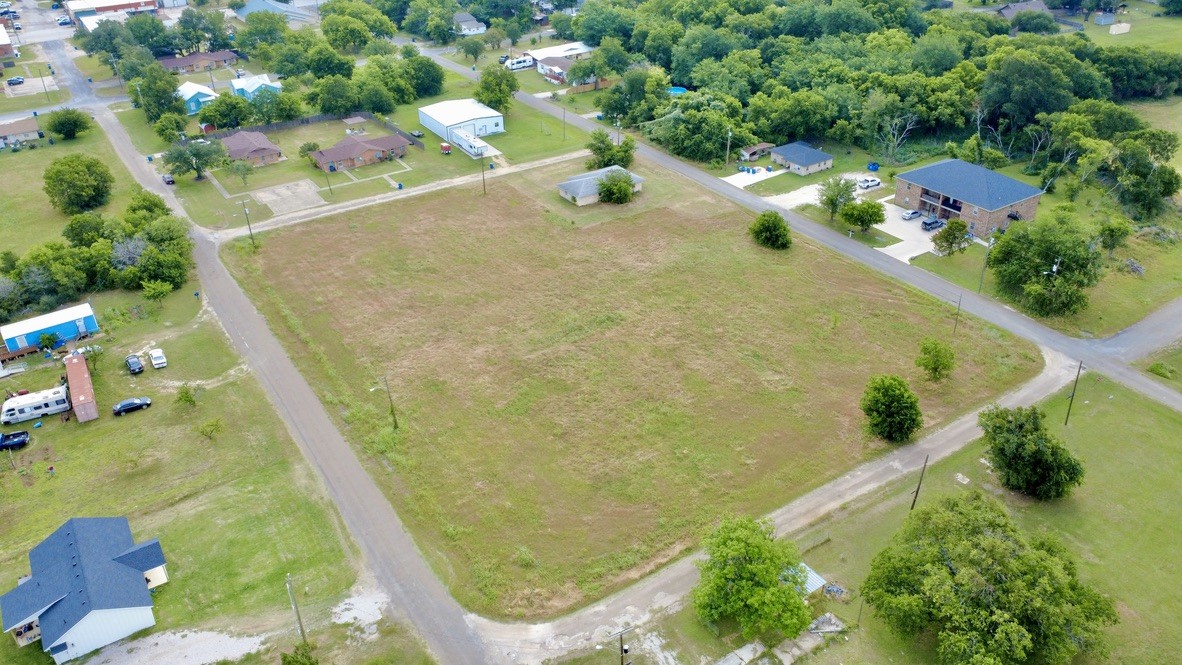 Lots 3-5 Elm Street Blooming Grove TX 76626