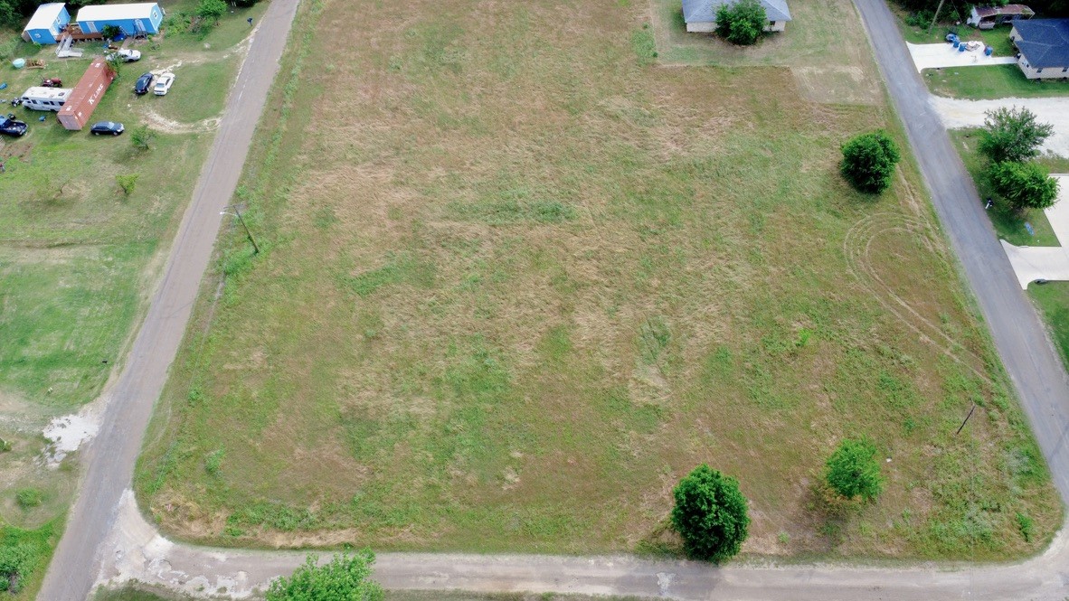 Lots 3-5 Elm Street Blooming Grove TX 76626