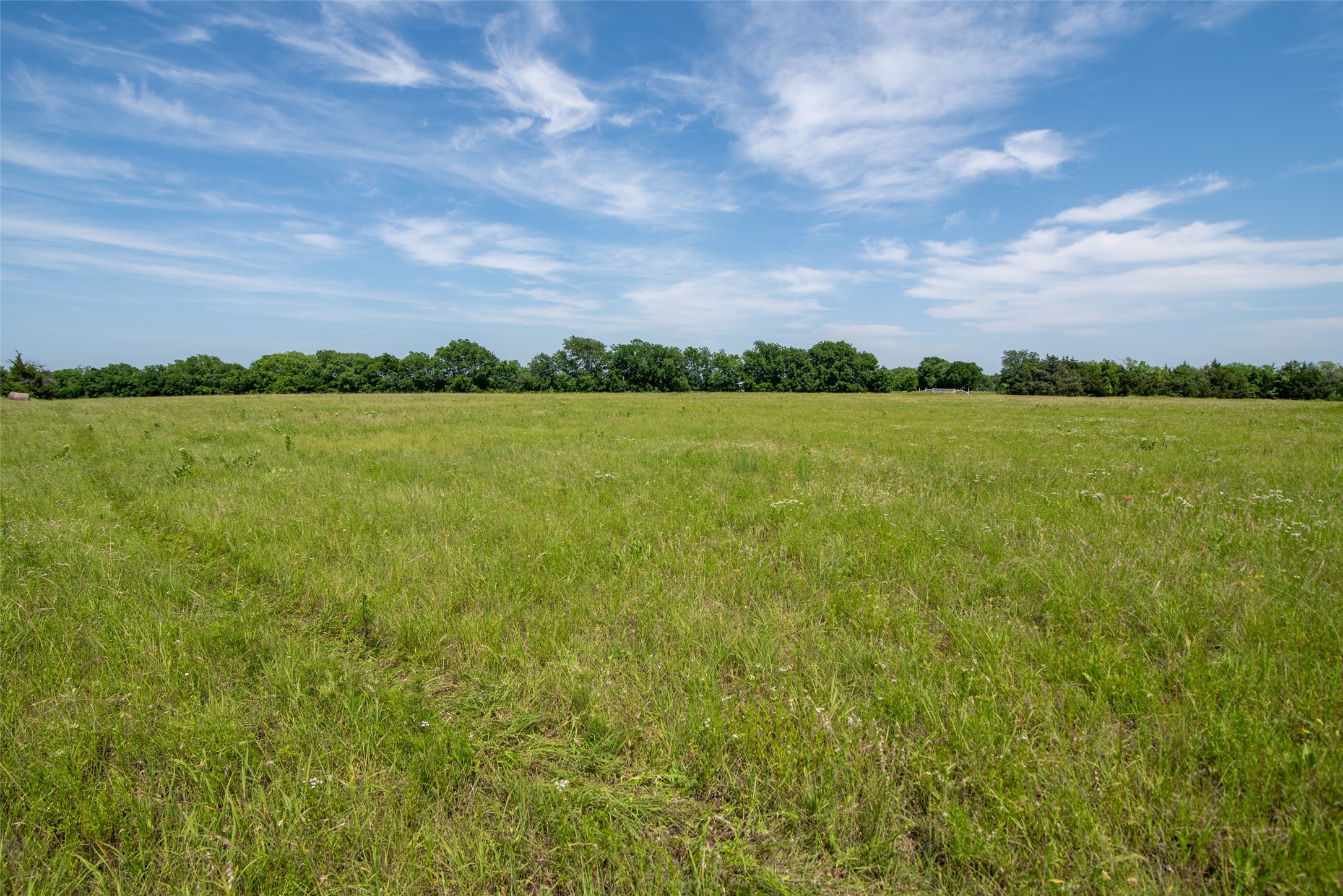 Acres 31.062 Ballard Road Van Alstyne TX 75495