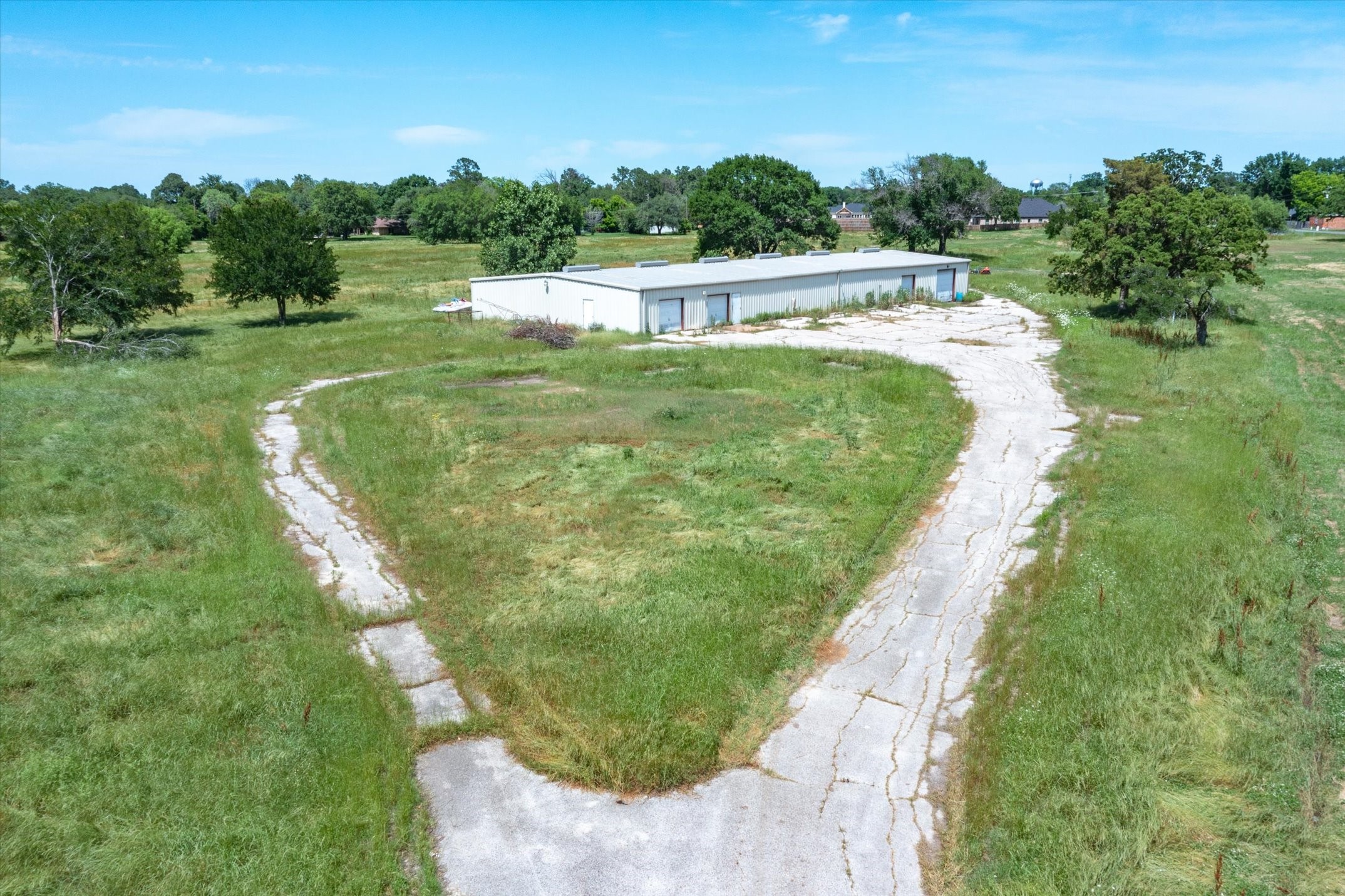 2000 Colquitt Road Terrell TX 75160