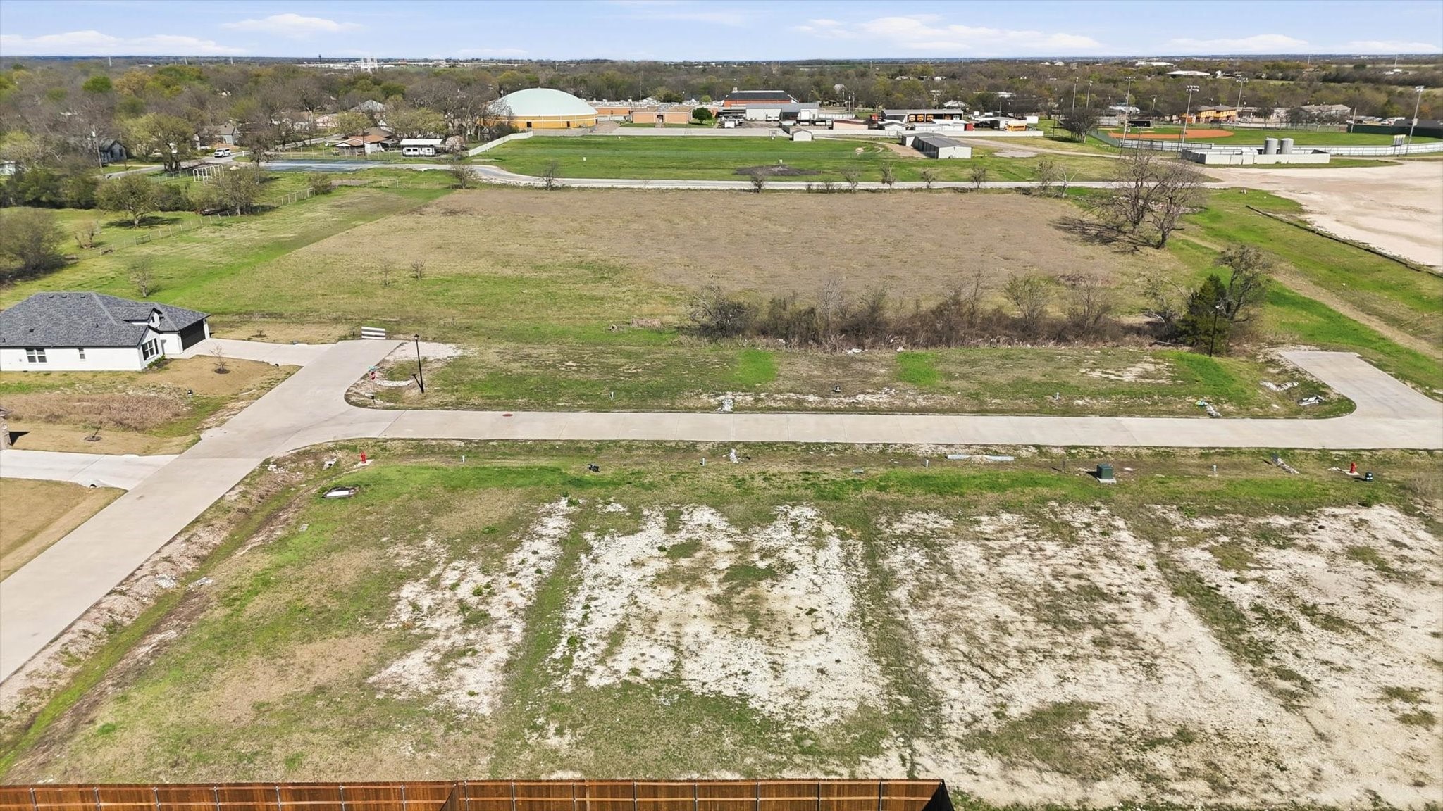 406 Gladiator Drive Italy TX 76651