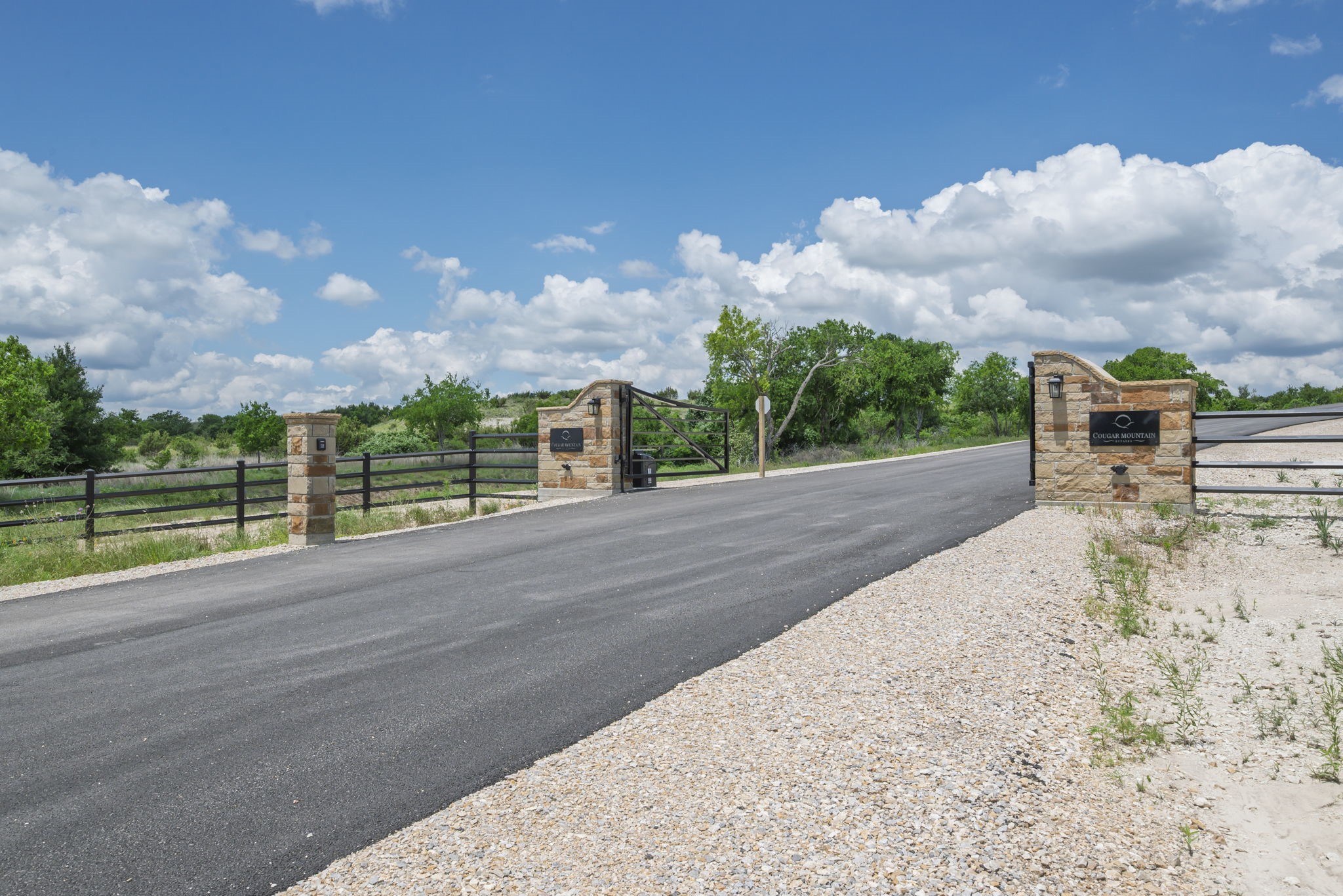 2500 Tom Chaney Granbury TX 76049