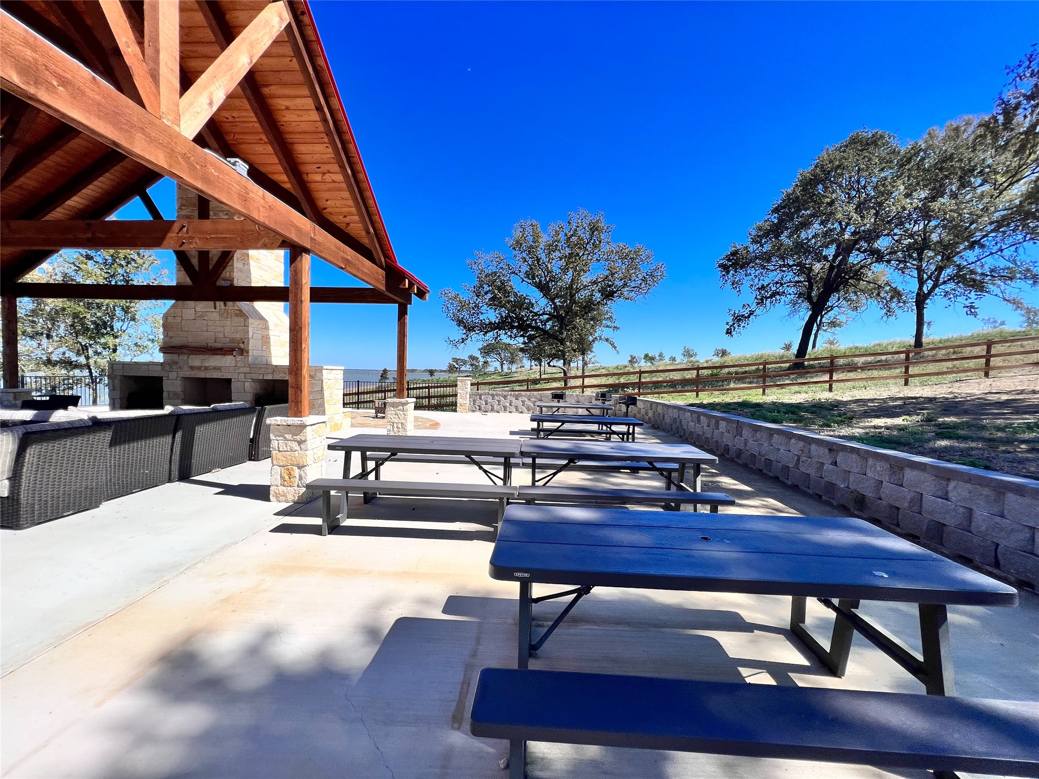 577 Old Peninsula Trail Corsicana TX 75109