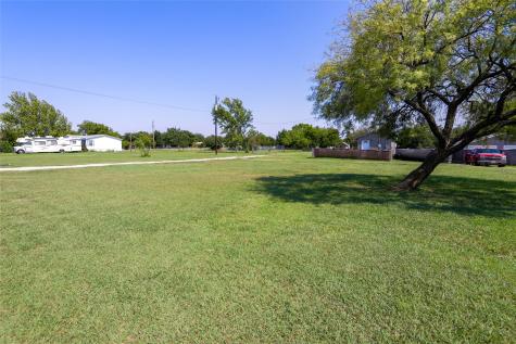 8916 Buttercup Court Alvarado TX 76009