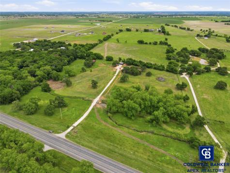 11458 Street Highway 171 Covington TX 76636