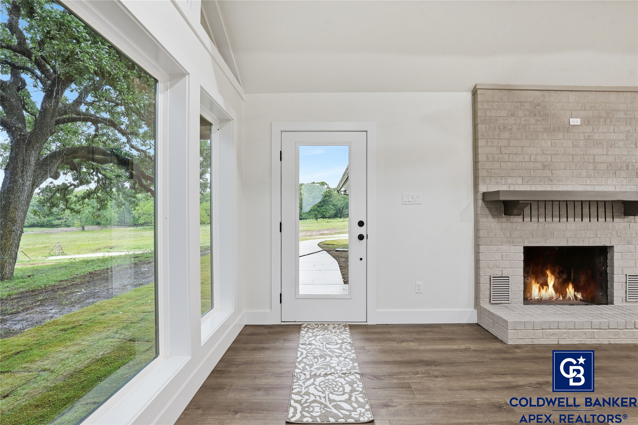11458 Street Highway 171 Covington TX 76636