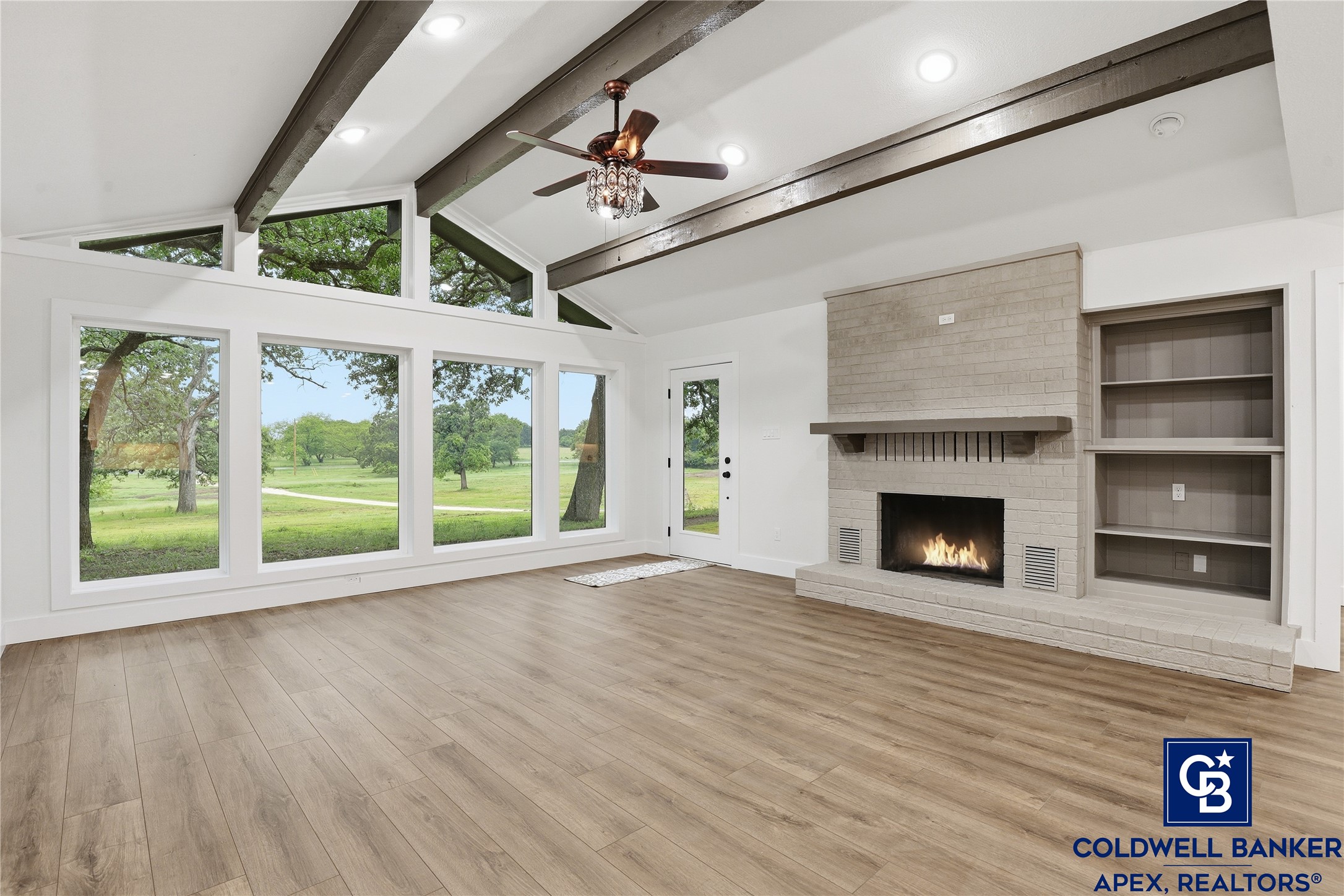 11458 Street Highway 171 Covington TX 76636