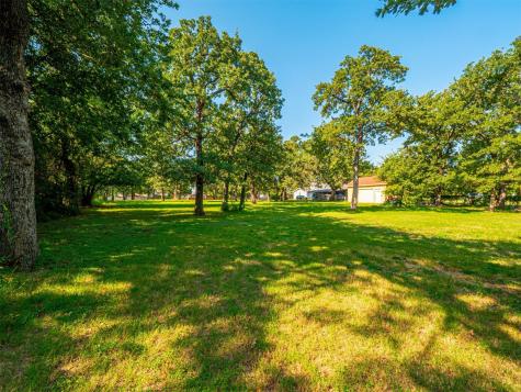 2801 Russell Road Arlington TX 76001