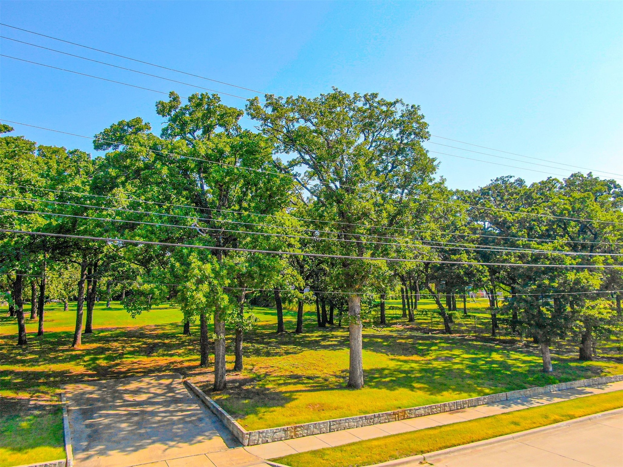 2801 Russell Road Arlington TX 76001