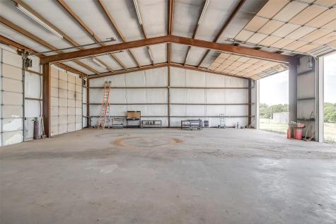 1841 W Highway 199 Springtown TX 76082