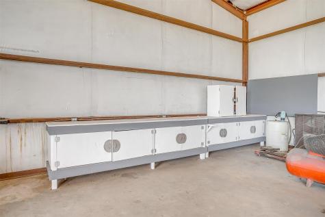 1841 W Highway 199 Springtown TX 76082