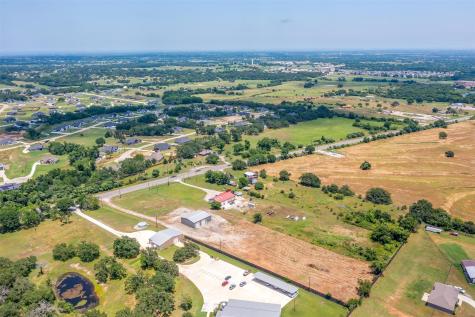 1841 W Highway 199 Springtown TX 76082