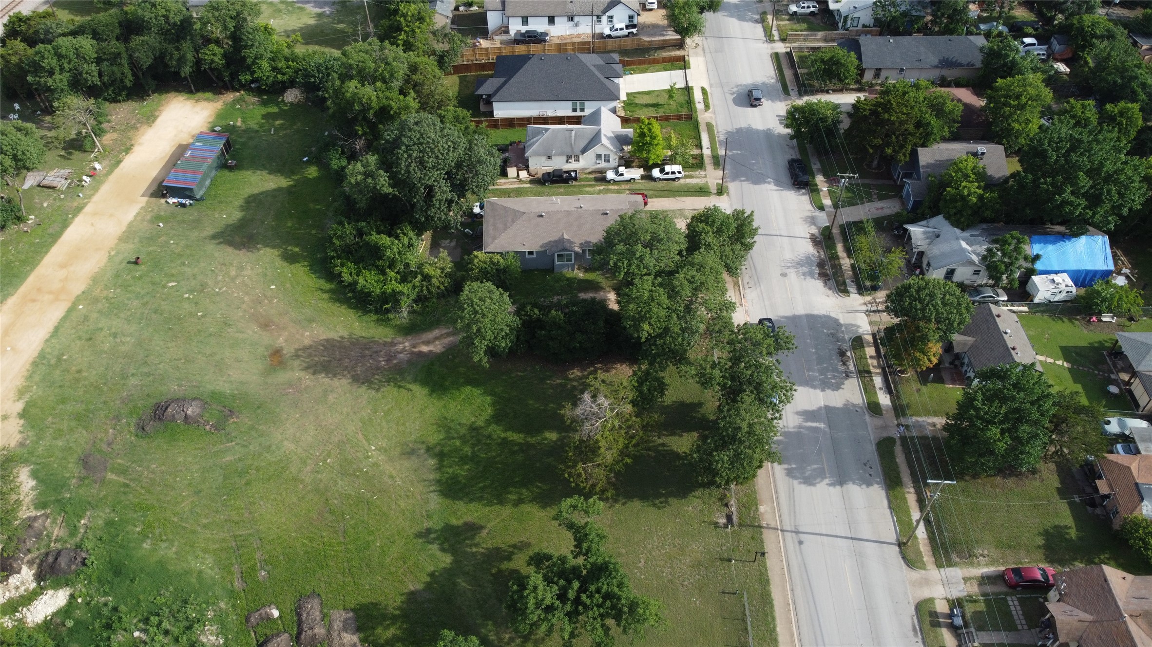 1410 S Denley Drive Dallas TX 75216