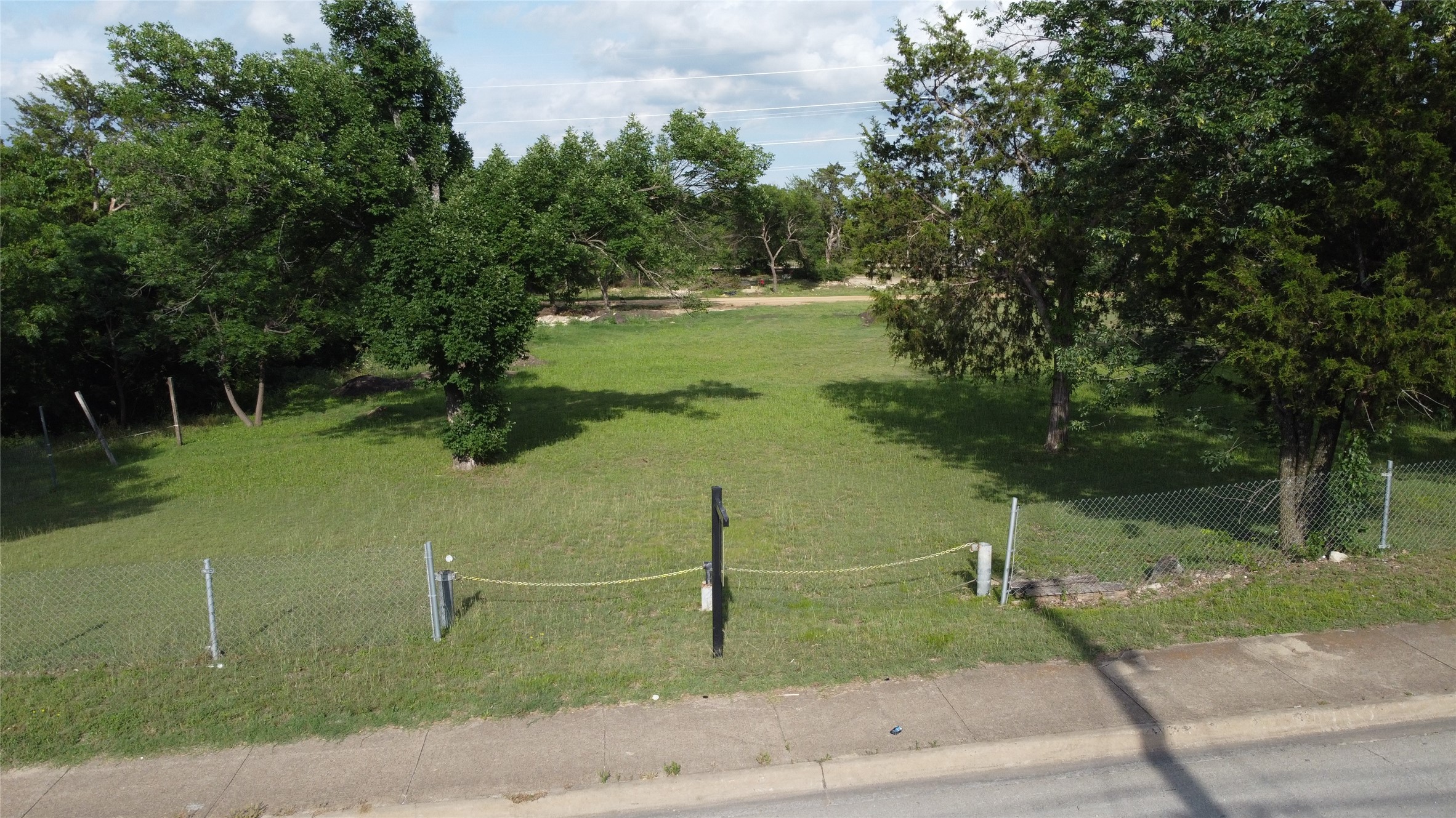 1410 S Denley Drive Dallas TX 75216