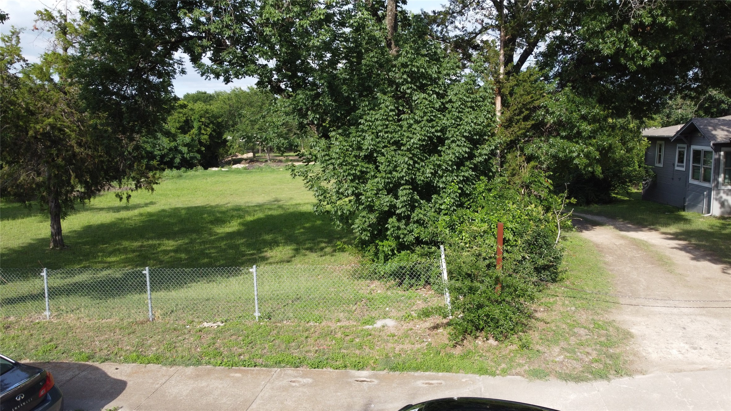 1410 S Denley Drive Dallas TX 75216