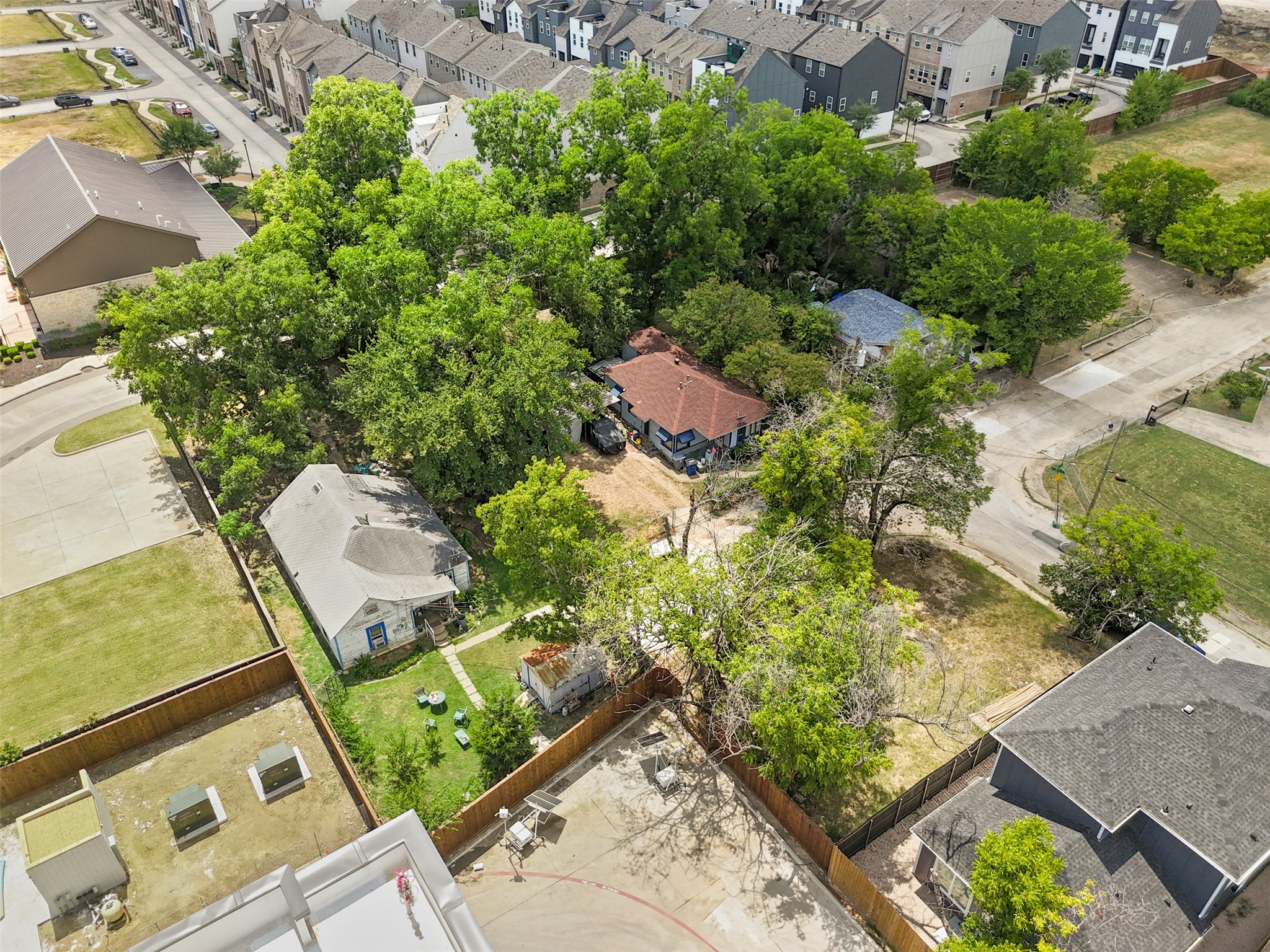 1314 Duluth Dallas TX 75212